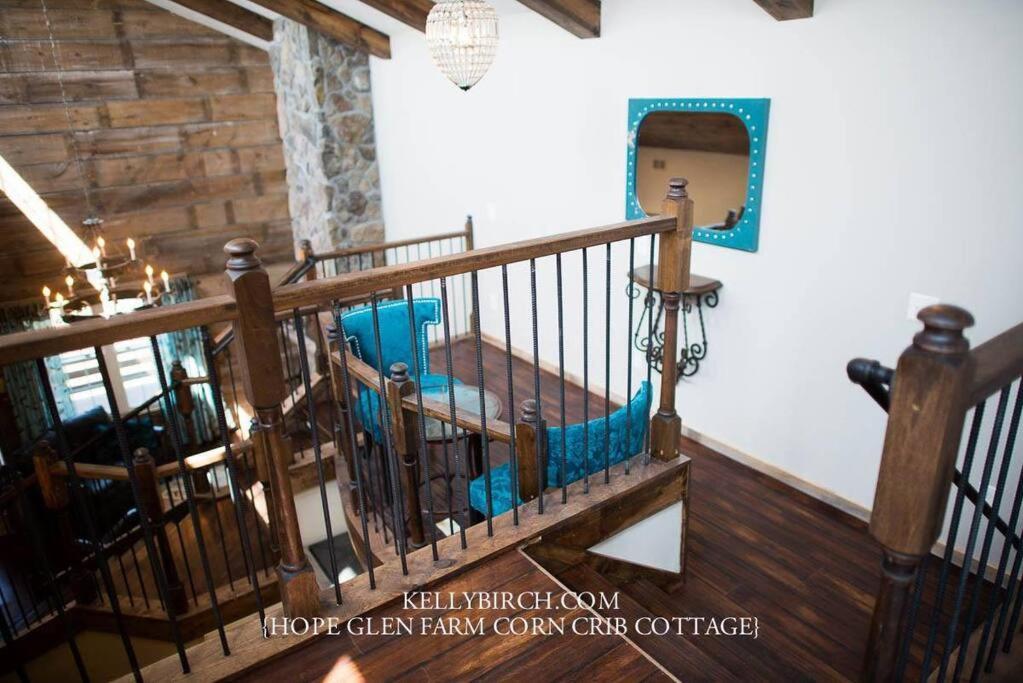 Corn Crib Cottage Barn And Villa At Hope Glen Farm Cottage Grove Ngoại thất bức ảnh